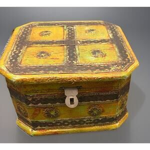 Rare Vintage Handmade Brass Ornament Solid Wood Jewelry Box India Lockable 7x7x4